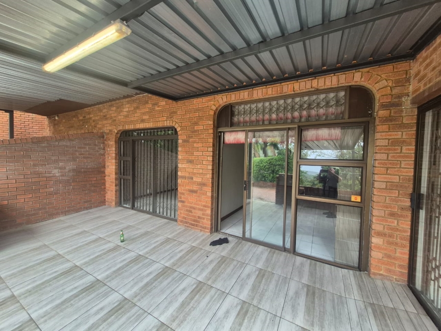 4 Bedroom Property for Sale in Safari Gardens North West